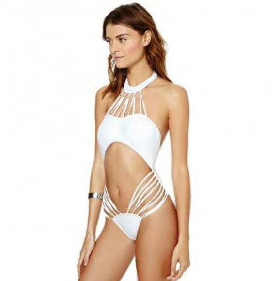 Bahama ready bikini - Picture 3 of 4